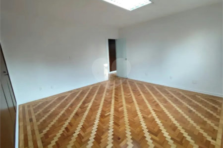 Sobrado para alugar com 3 quartos, sendo 1 suíte, em Jardim Vera Cruz, São Paulo, SP