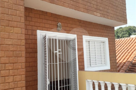 Sobrado à venda com 3 suítes em Vila Monumento, São Paulo, SP