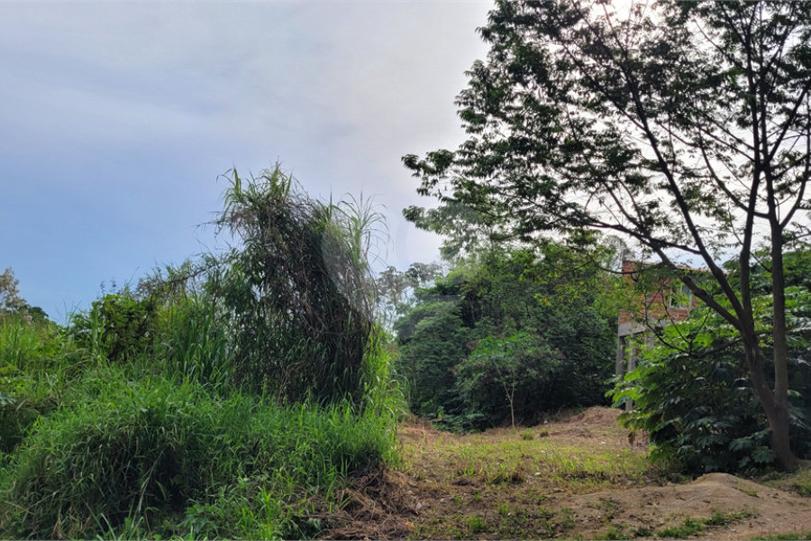 Terreno à venda em Barreiro, Mairiporã, SP