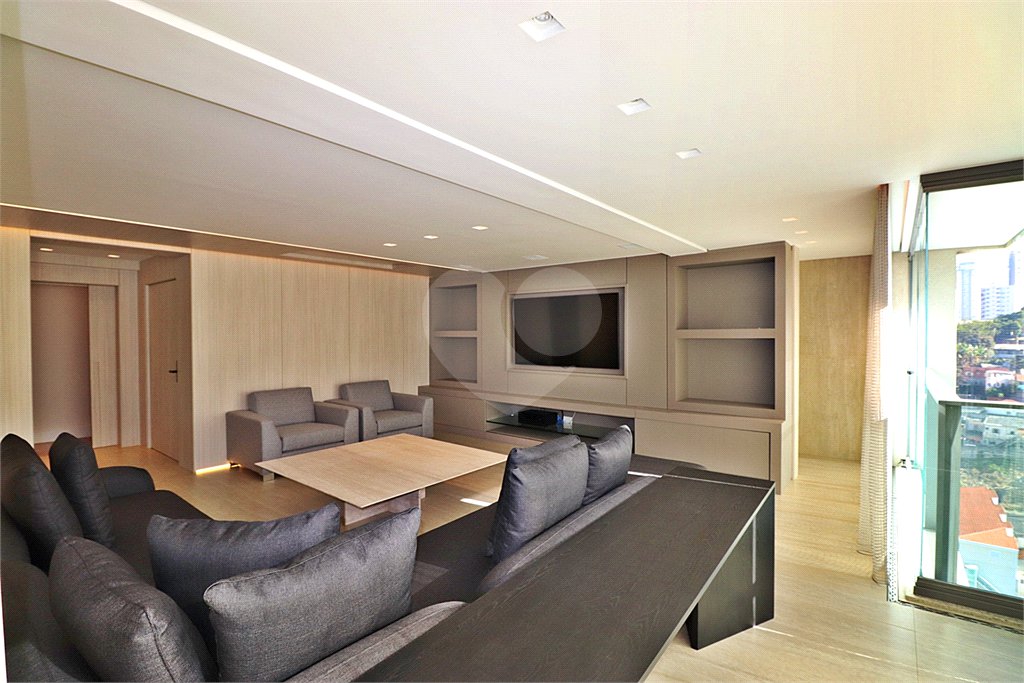 Apartamento à venda com 4 suítes em Santana, São Paulo, SP