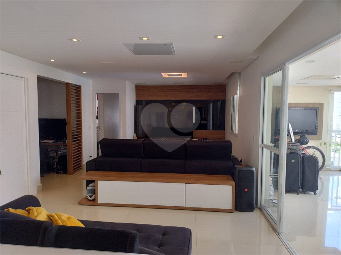 Apartamento à venda com 3 quartos, sendo 1 suíte,  no Centro, São Bernardo do Campo, SP