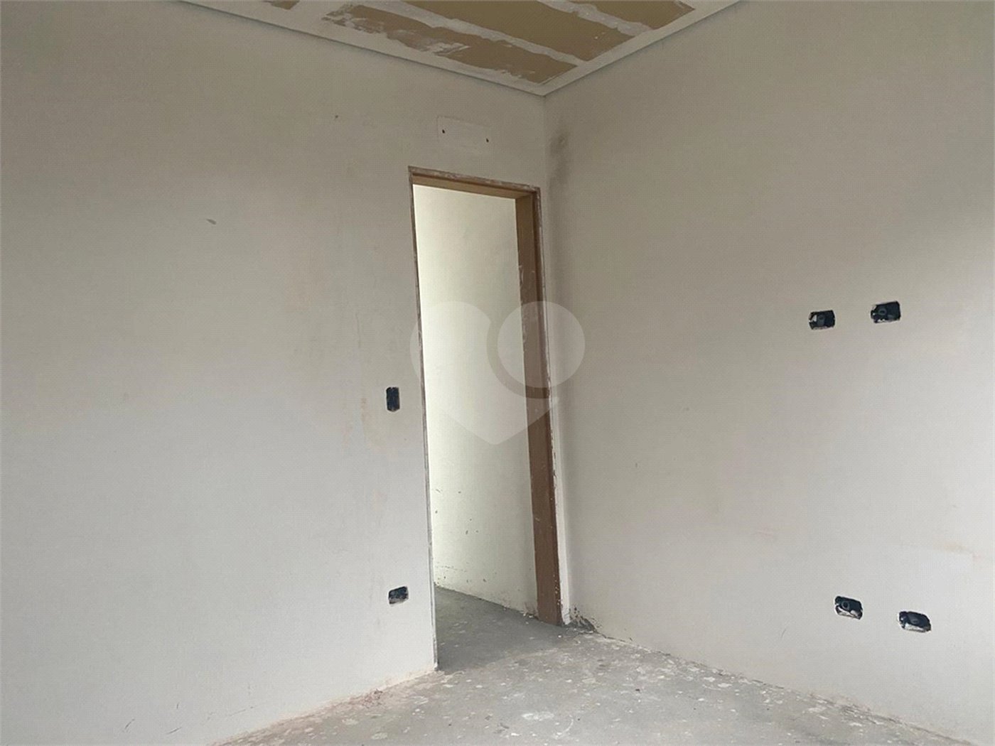 Sobrado à venda com 3 quartos, sendo 1 suíte, em Campo Grande, São Paulo, SP