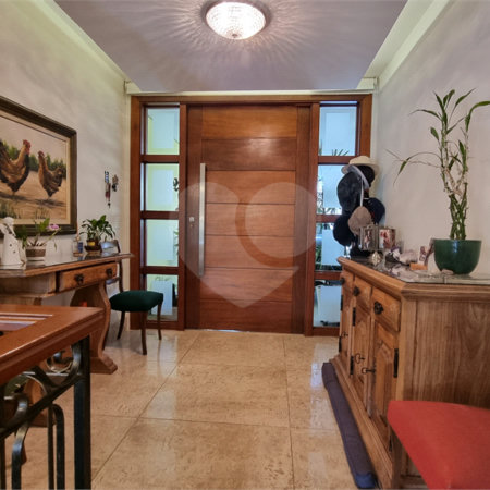 Casa à venda com 3 quartos, sendo 1 suíte,  no condomínio Vivendas do Lago, Sorocaba - SP