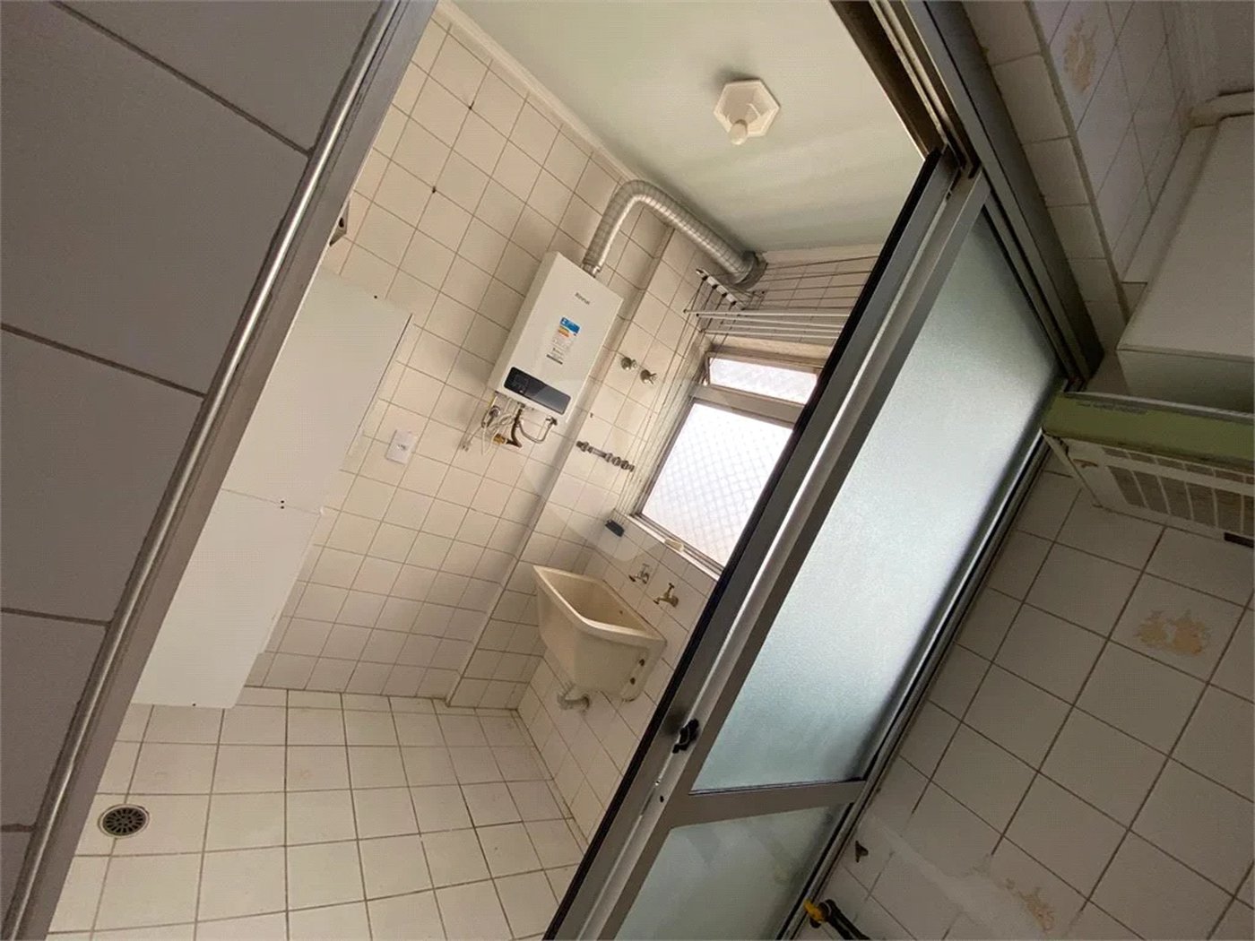 Apartamento à venda com 3 quartos, sendo 1 suíte, em Horto, São Paulo, SP
