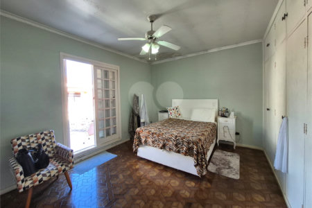 Sobrado à venda com 3 quartos, sendo 1 suíte,  em Jardim Bonfiglioli, São Paulo, SP