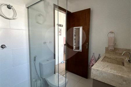 Sobrado à venda com 3 quartos, sendo 1 suíte,  em Villa Di Cesar, Mogi das Cruzes, SP