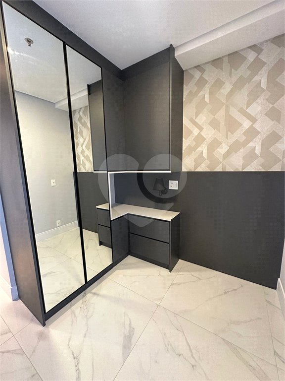 Apartamento à venda com 3 suítes em Jardim das Acácias, São Paulo, SP