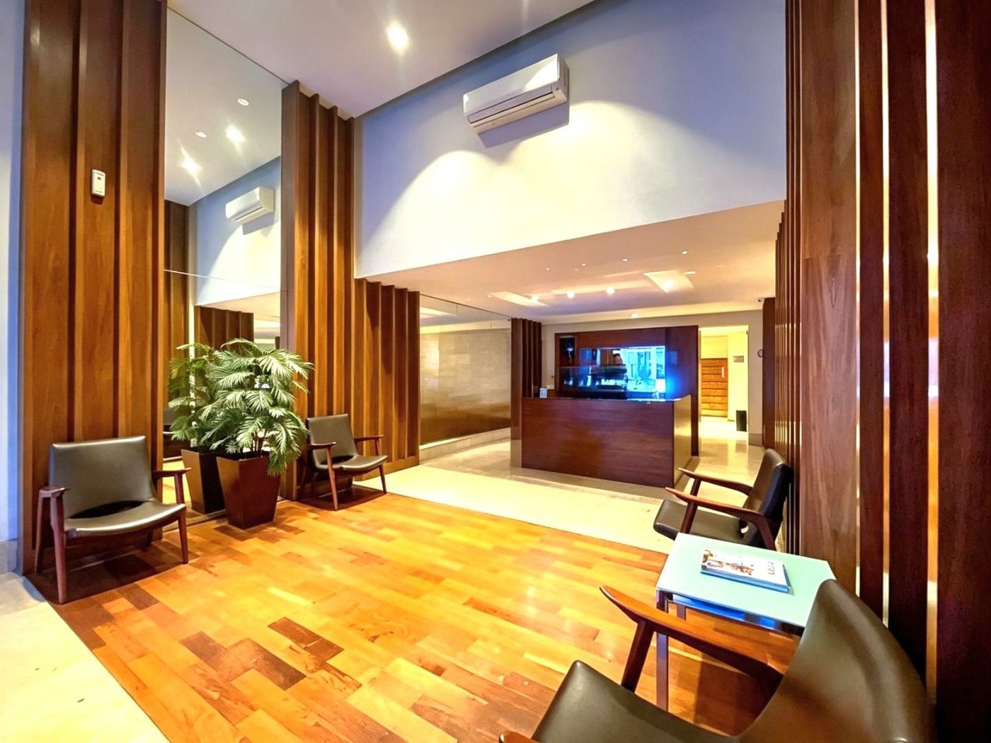 Cobertura com 2 dormitórios à venda, 183 m² por R$ 2.215.000,00 - Gonzaga - Santos/SP