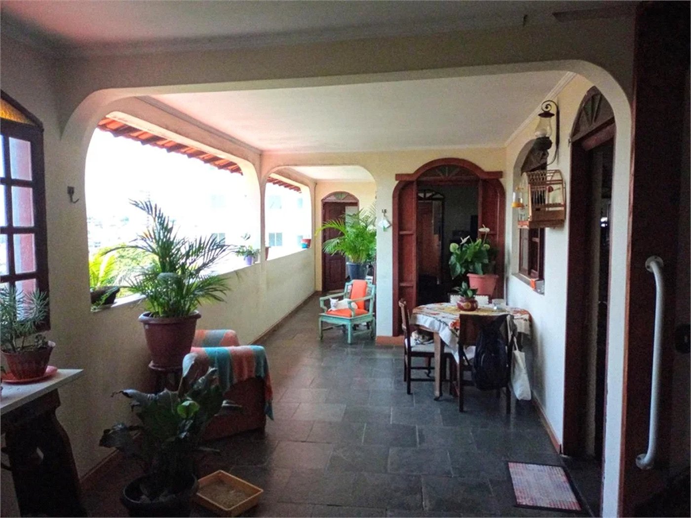 Casa à venda com 5 quartos, sendo 3 suítes, em Parque Arariba, São Paulo, SP