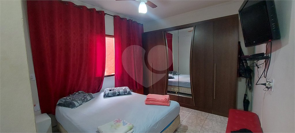 Casa à venda com 2 quartos, sendo 1 suíte, em Vila Jardini, Sorocaba, SP