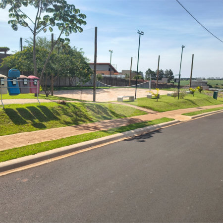 Terreno à venda no condomínio Riviera Village Cravinhos, Cravinhos - SP