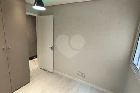 Apartamento à venda com 2 quartos, sendo 1 suíte, em Barra Funda, São Paulo, SP