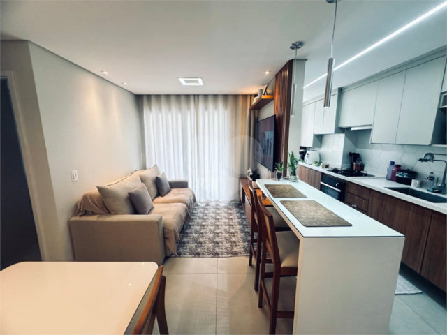 Apartamento à venda com 2 quartos, sendo 1 suíte,  em Santo Amaro, São Paulo, SP