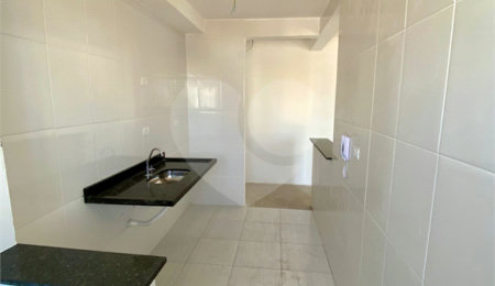 Apartamento à venda com 2 quartos, sendo 1 suíte,  em Vila Galvão, Guarulhos, SP