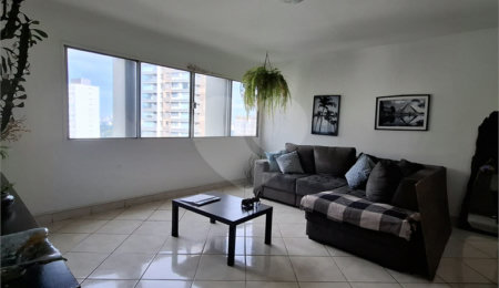 Apartamento à venda com 2 quartos em Cerqueira César, São Paulo, SP