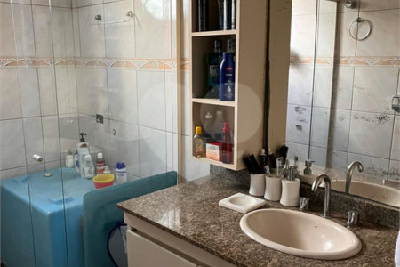 Casa Térrea à venda com 3 quartos, sendo 1 suíte,  em Socorro, São Paulo, SP