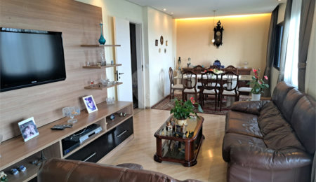 Apartamento à venda com 3 suítes em Vila Suzana, São Paulo, SP