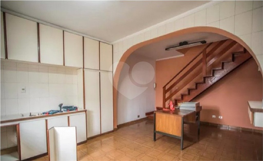 Sobrado à venda com 4 quartos, sendo 1 suíte,  em Vila Parque Jabaquara, São Paulo, SP