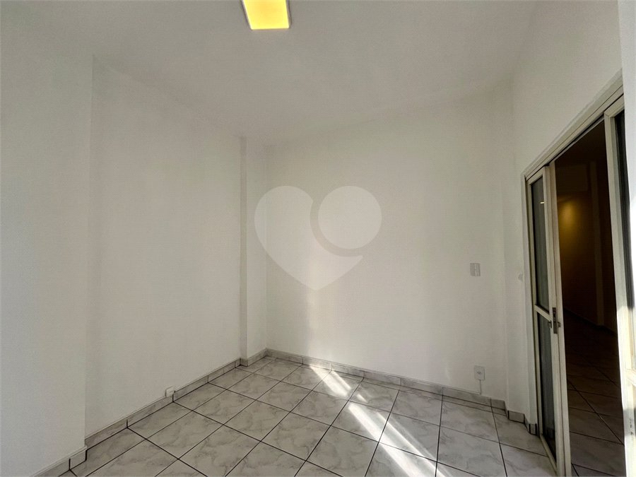 Apartamento à venda ou para alugar com 1 suíte no Centro, Rio de Janeiro, RJ