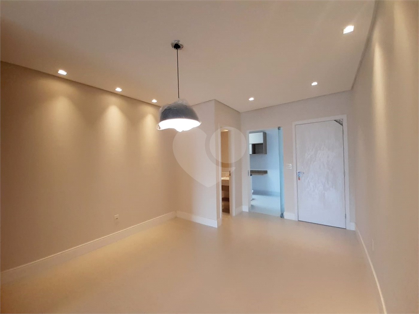 Apartamento para alugar com 3 suítes no Centro, Indaiatuba, SP