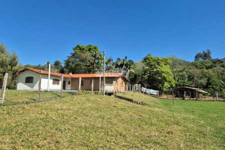 Sítio à venda com 7 alqueires, em Serra do Capetinga, Itapeva - MG