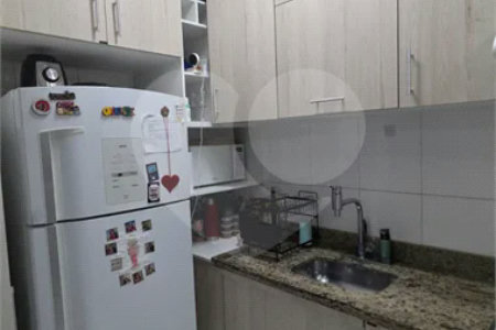 Indaiatuba - Condomínio Grand Ville - Apto mobiliado - Locação - R$ 3.000,00 - condominio - R$ 620,82 - IPTU - R$ 102,83- Apartamento 63m³ - 3 quartos - Apartamento semi mobiliado com ar condicionado - 1 quarto suíte. Inclui cama box Queen e guarda roupa modulado grande. 1 quarto com guarda-roupas.