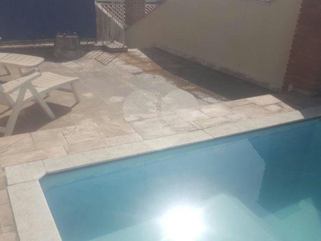 Casa à venda com 3 quartos, sendo 1 suíte,  no condomínio Residencial Tremembé, São Paulo - SP