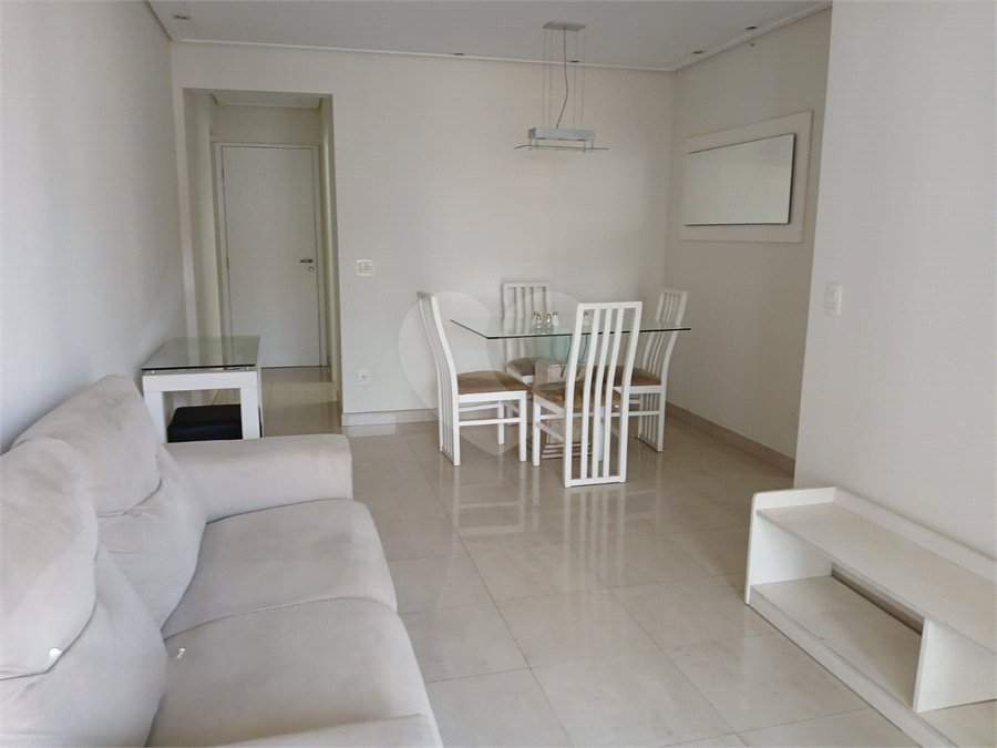 Apartamento para alugar com 2 quartos, sendo 1 suíte, em Vila Regente Feijó, São Paulo, SP