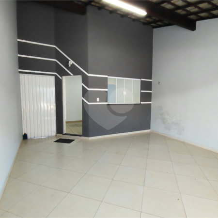 Casa à venda com 2 quartos em Vila La Brunetti, Itapetininga, SP