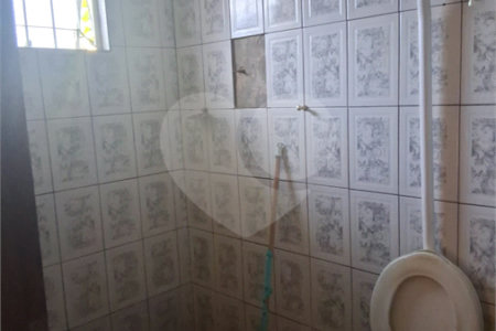 Casa à venda com 2 quartos em Vila Hungria, Itapetininga, SP