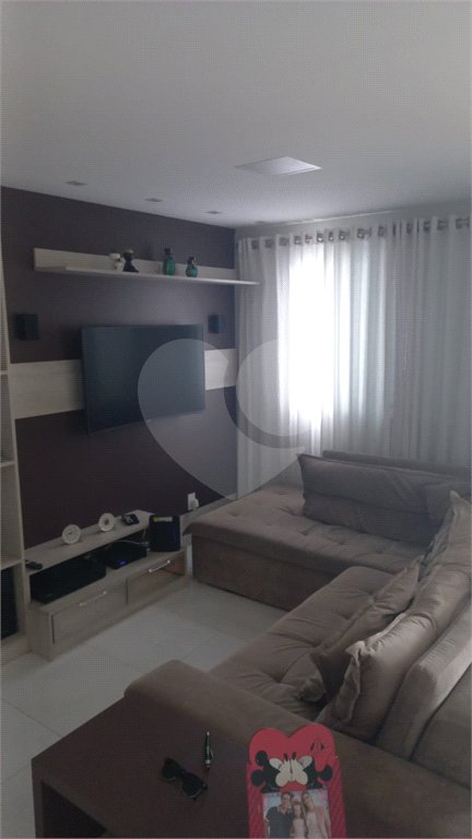 Apartamento à venda com 2 quartos, sendo 1 suíte,  em Cidade Cruzeiro do Sul, Suzano, SP