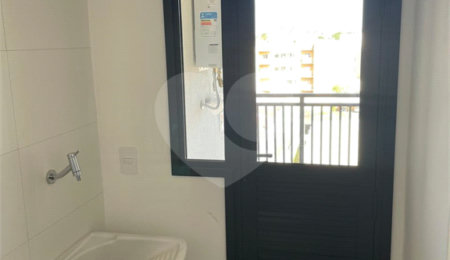 Apartamento à venda ou para alugar com 2 suítes em Alvinópolis, Atibaia, SP