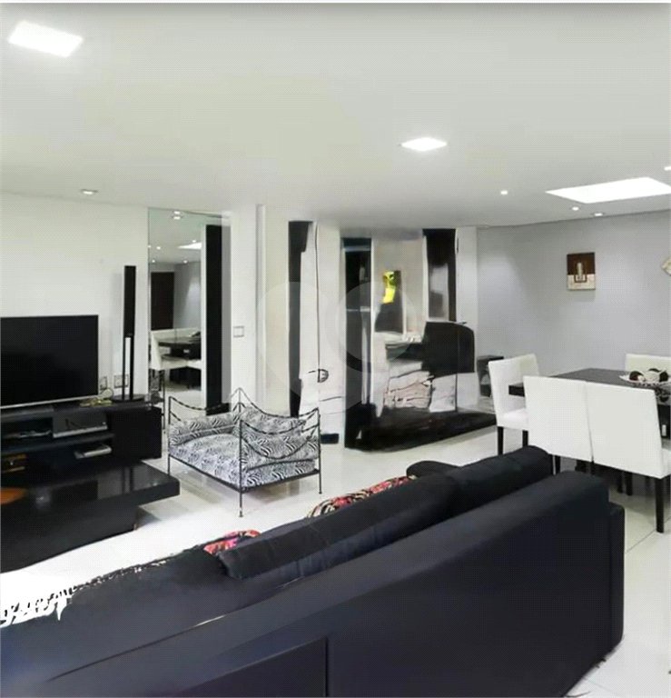 Apartamento à venda com 3 quartos, sendo 1 suíte, em Santana, São Paulo, SP