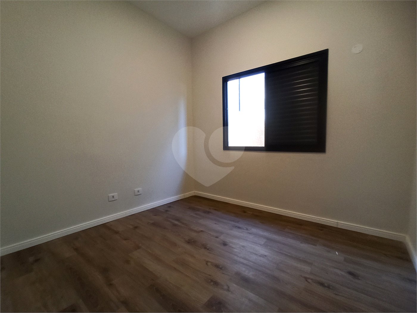 Casa à venda com 3 quartos, sendo 1 suíte, no condomínio Buona Vita, Atibaia - SP