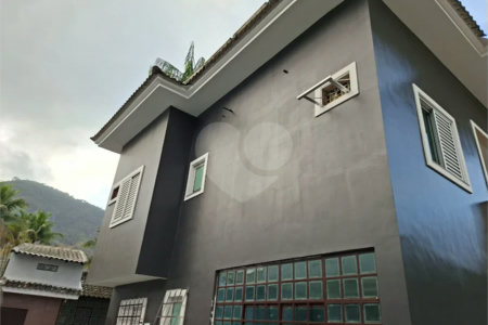 Casa à venda com 3 quartos, sendo 1 suíte, em Vargem Pequena, Rio de Janeiro, RJ