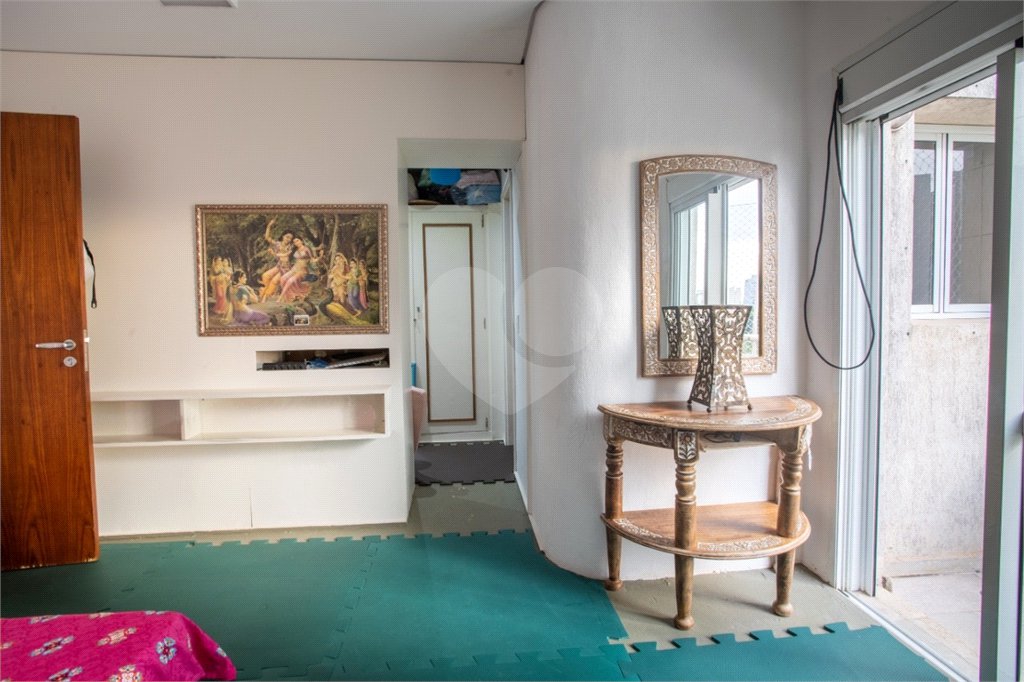Apartamento à venda com 3 suítes em Morumbi, São Paulo, SP