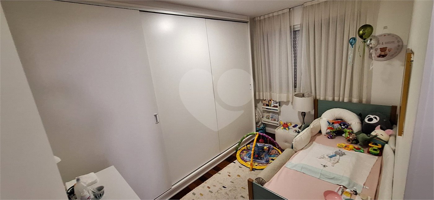Apartamento à venda com 3 quartos, sendo 1 suíte, em Planalto Paulista, São Paulo, SP
