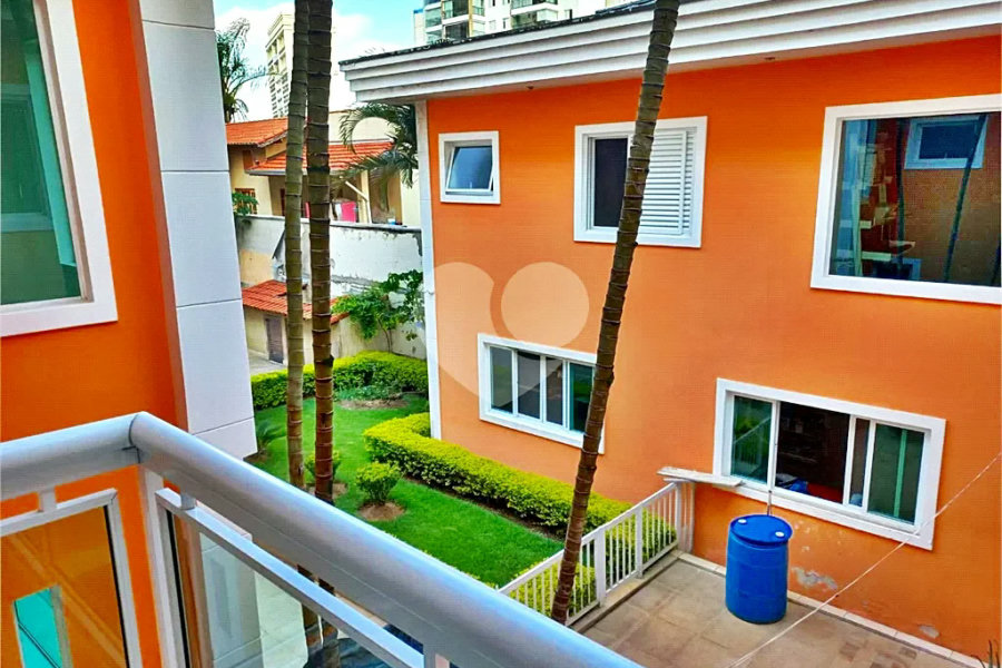 Sobrado à venda com 5 quartos, sendo 4 suítes, em Santana, São Paulo, SP