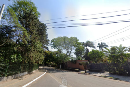 Terreno à venda com 1 suíte em Interlagos, São Paulo, SP
