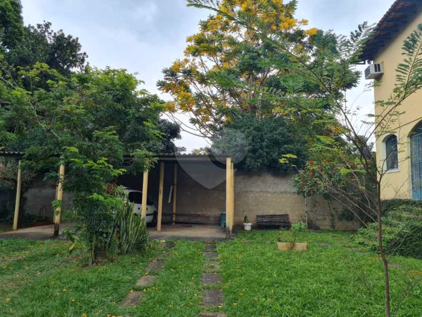 Casa à venda com 1 quarto, sendo 3 suítes, em Campo Grande, Rio de Janeiro, RJ