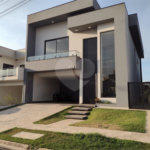 Casa à venda com 4 suítes no condomínio Residencial Villa do Sol, Valinhos - SP
