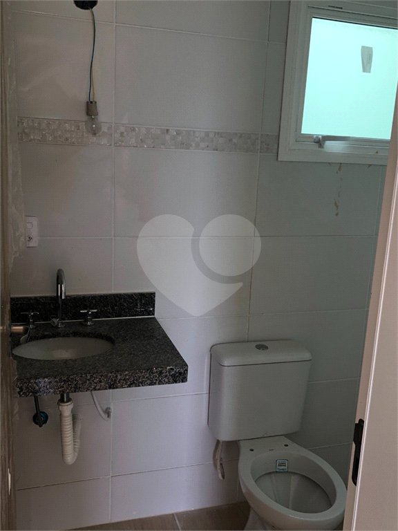 Casa Térrea à venda com 3 quartos, sendo 1 suíte,  no Centro, Bom Jesus dos Perdões, SP