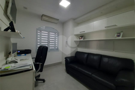 Sobrado à venda com 3 quartos, sendo 1 suíte, em Vila Medeiros, São Paulo, SP