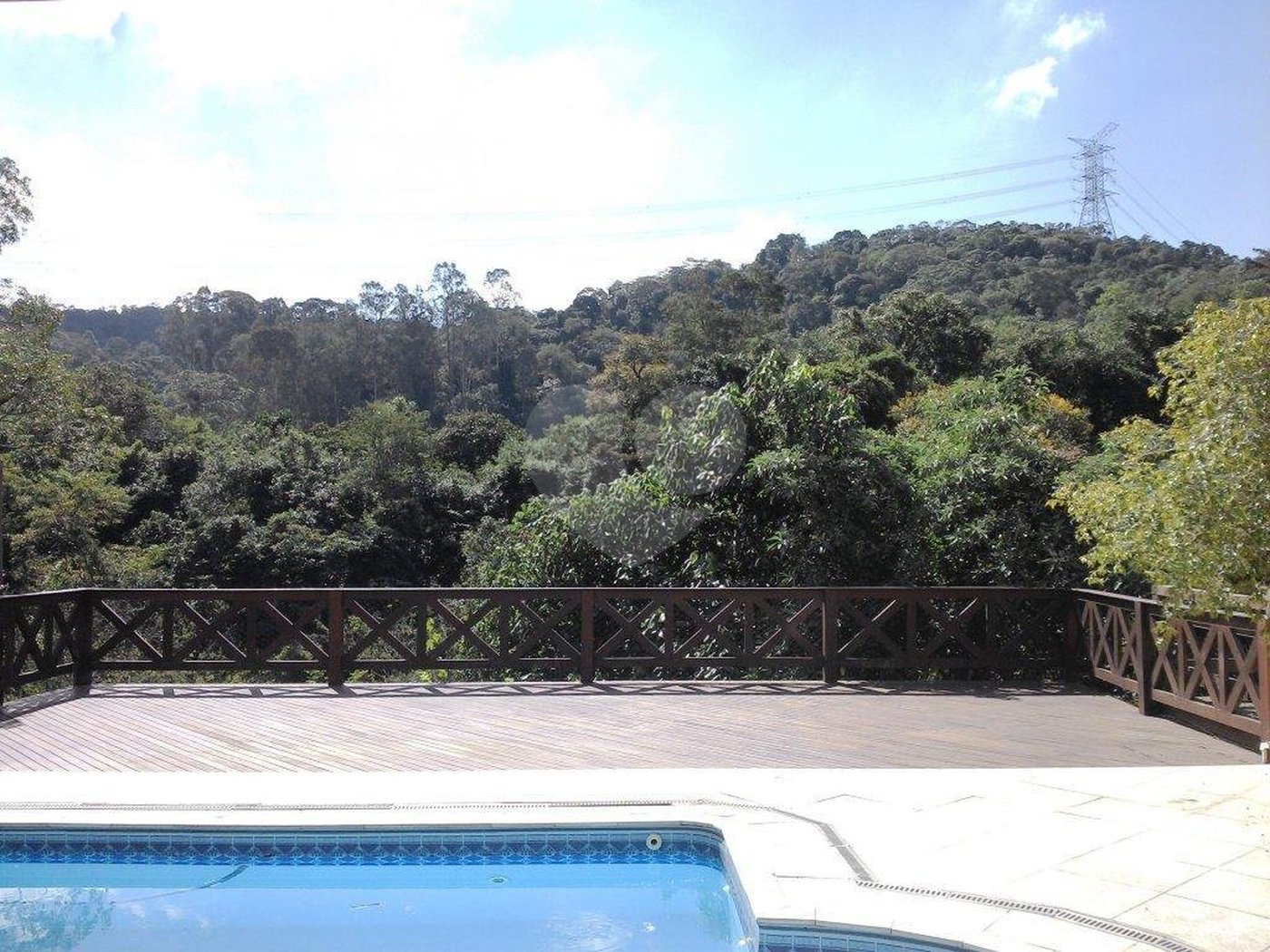 Casa à venda com 4 quartos, sendo 2 suítes,  em Horto, São Paulo, SP