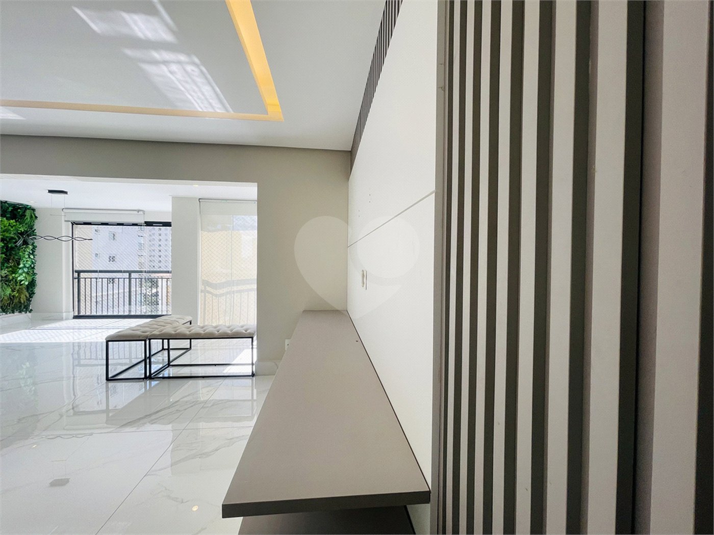 Apartamento à venda com 3 suítes em Vila Gilda, Santo André, SP