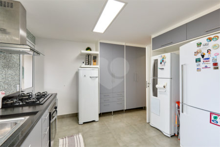 Apartamento à venda com 4 suítes em Jardim Marajoara, São Paulo, SP