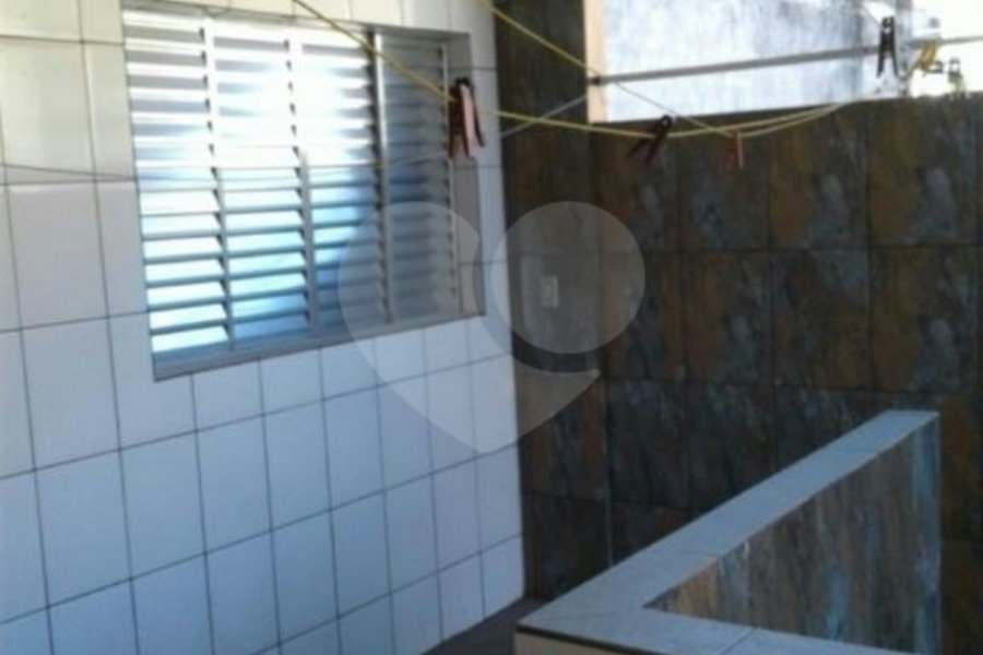 Sobrado à venda com 4 quartos, sendo 2 suítes,  em Tremembé, São Paulo, SP