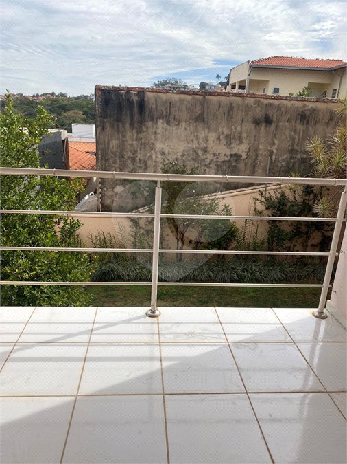 Casa para alugar com 3 quartos, sendo 1 suíte, no condomínio Reserva da Mata, Vinhedo - SP