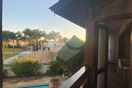 Casa à venda com 3 quartos, sendo 4 suítes,  no condomínio Estância Marambaia, Vinhedo - SP