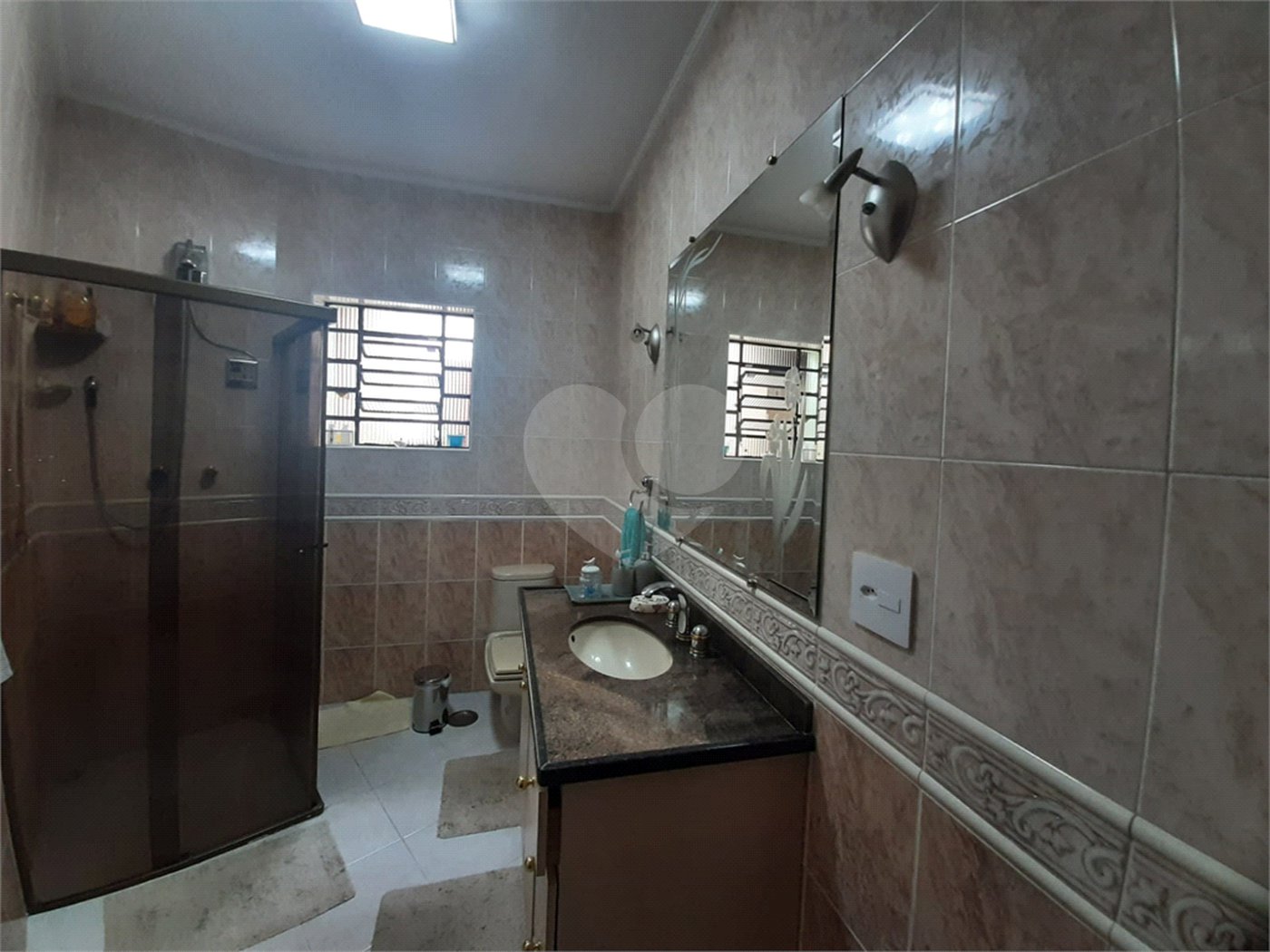 Casa térrea assobradada em rua fechada no Mandaqui - 3 quartos, 1 suite, 3 vagas